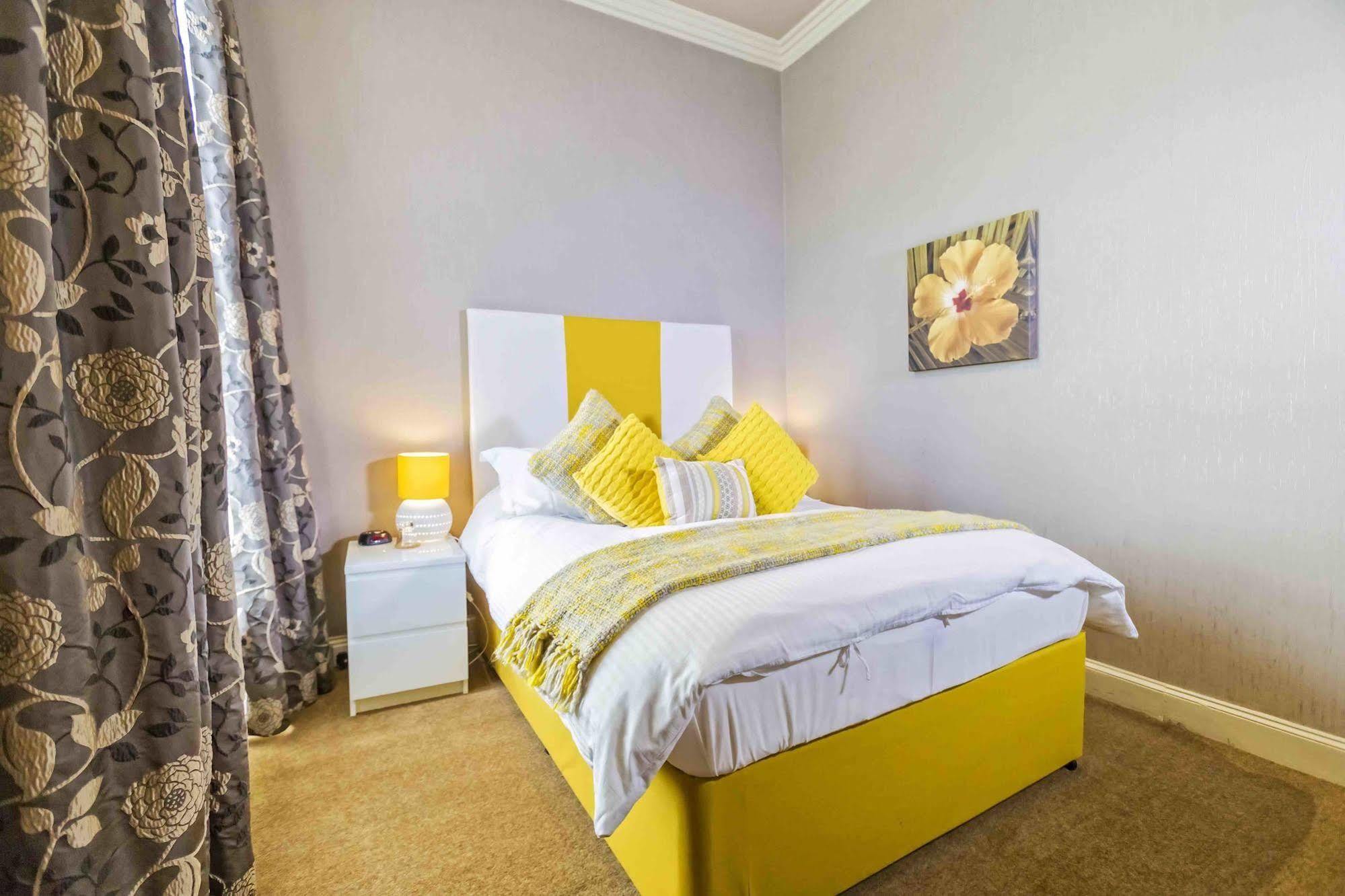The Abbotsford Otel Callander Dış mekan fotoğraf